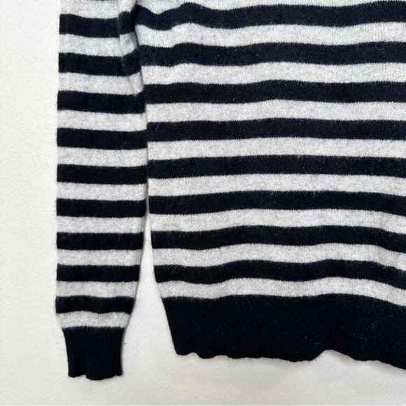 Lord And Taylor Womens Small Cashmere Black and White Striped Sweater - Picture 5 of 10